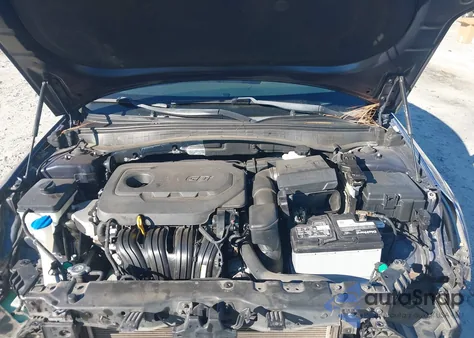 2017 Kia Optima Lx from USA, damaged, VIN 5XXGT4L39HG140335